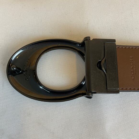 Men's Coach Signature C Belt, Black with Gunmetal Gray Buckle - Picture 3 of 7